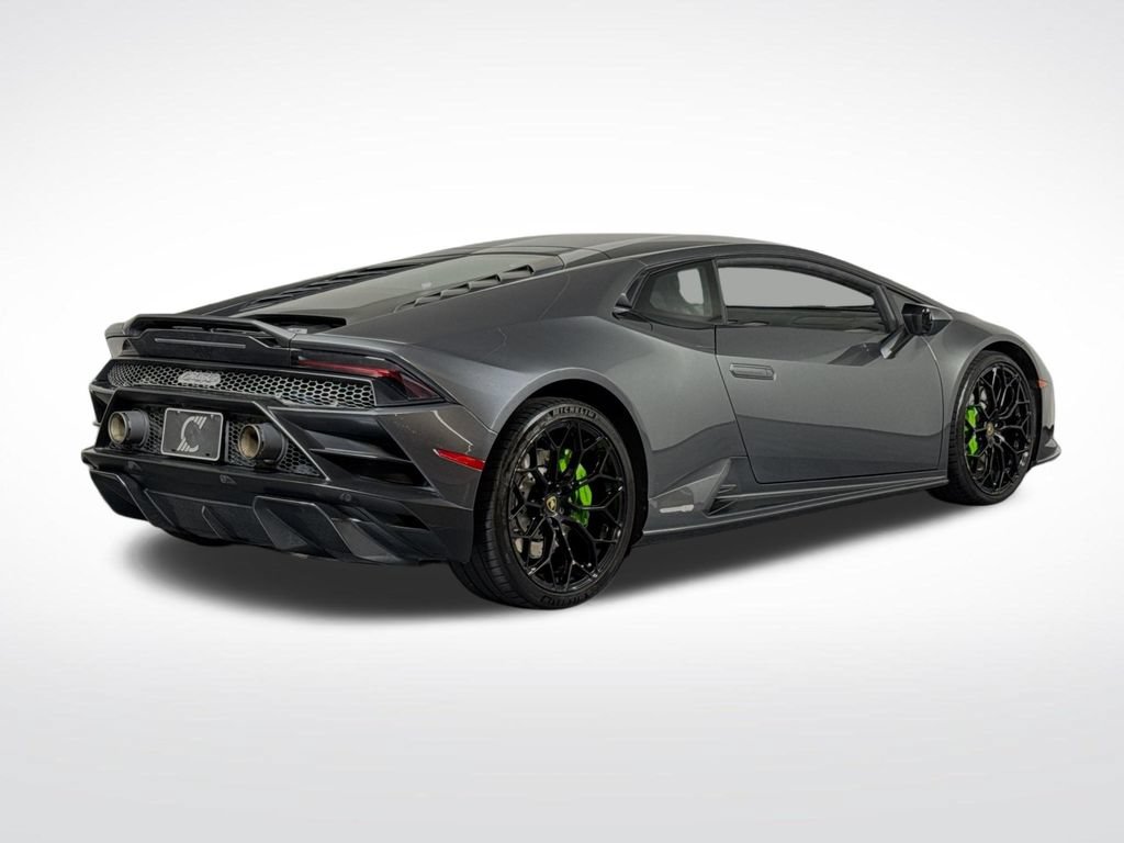 Used 2021 Lamborghini Huracan EVO RWD image 5