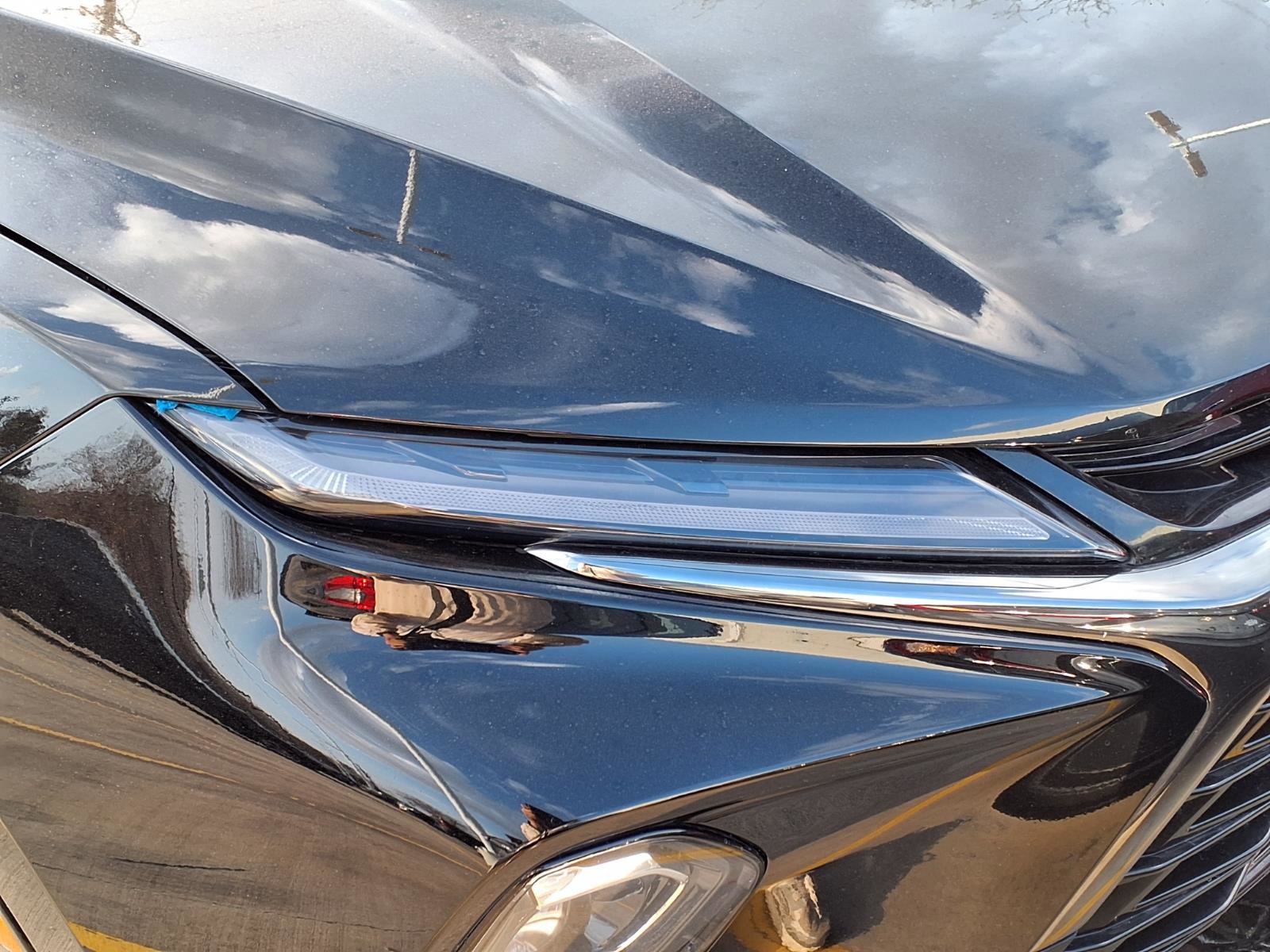 Used 2025 Chevrolet Blazer RS image 3