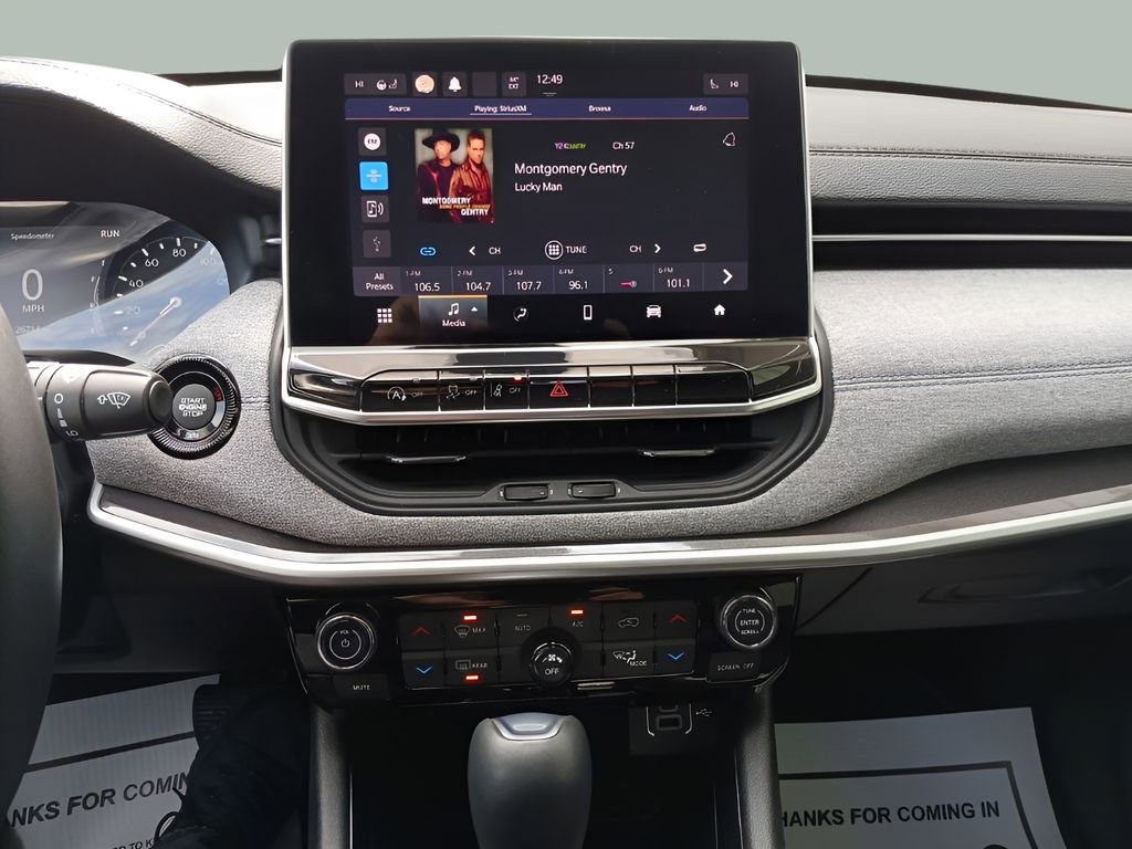 Used 2022 Jeep Compass Latitude w/ Convenience Group image 11