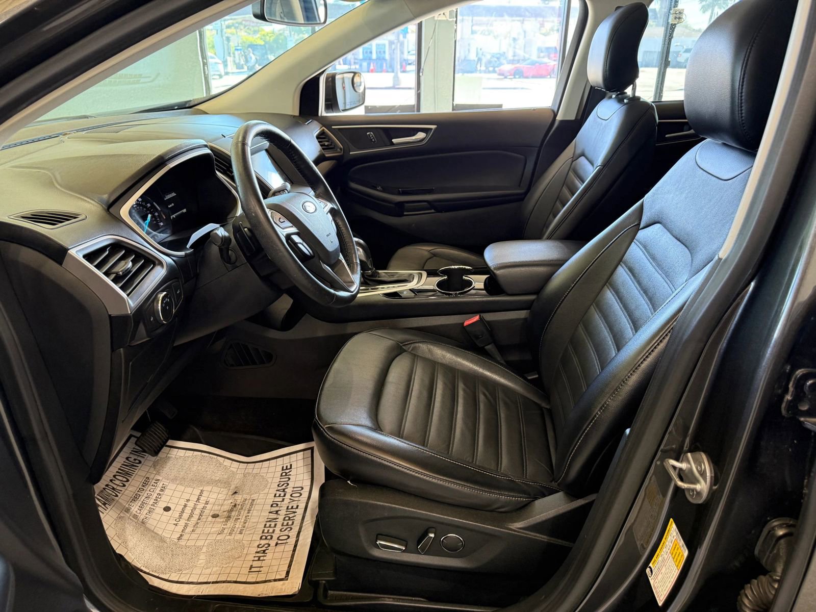 Used 2018 Ford Edge SEL w/ Equipment Group 201A image 9