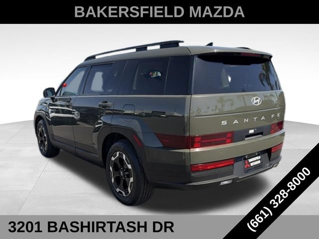 Used 2024 Hyundai Santa Fe SEL FWD image 3