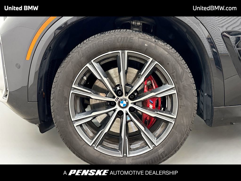 Used 2026 BMW X5 xDrive40i w/ M Sport Package image 2