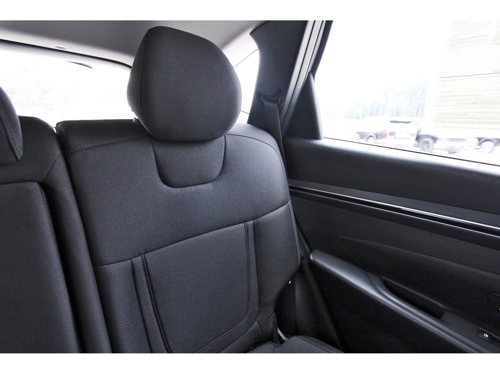 Used 2023 Hyundai Tucson SE FWD image 13
