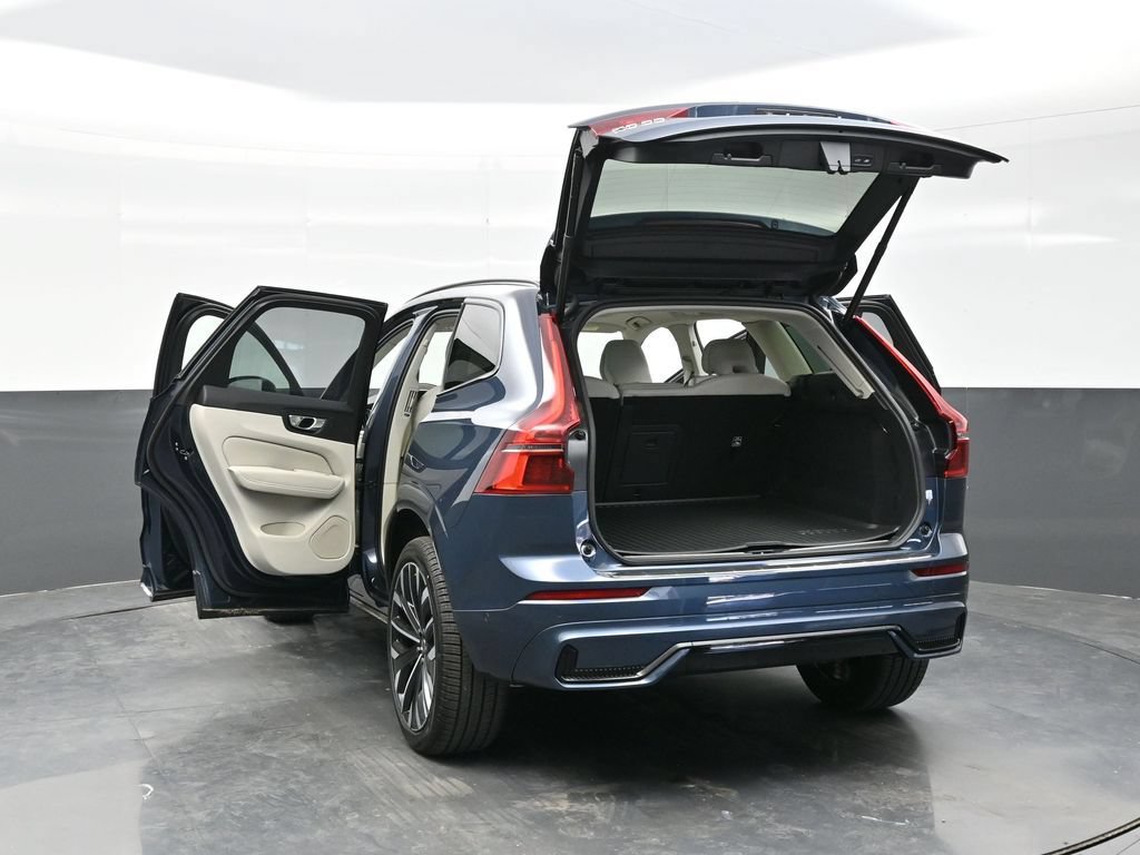 New 2026 Volvo XC60 B5 Ultra w/ Protection Package Premier AWD/4WD image 39