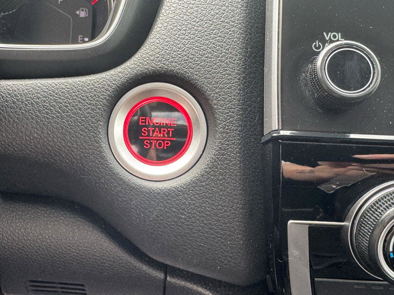 Used 2019 Honda CR-V EX image 23