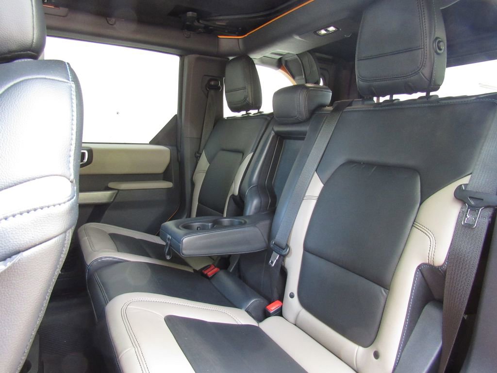 Used 2021 Ford Bronco Wildtrak AWD/4WD image 16