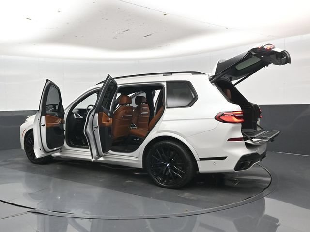 Used 2023 BMW X7 M60i w/ Executive Package AWD/4WD image 58