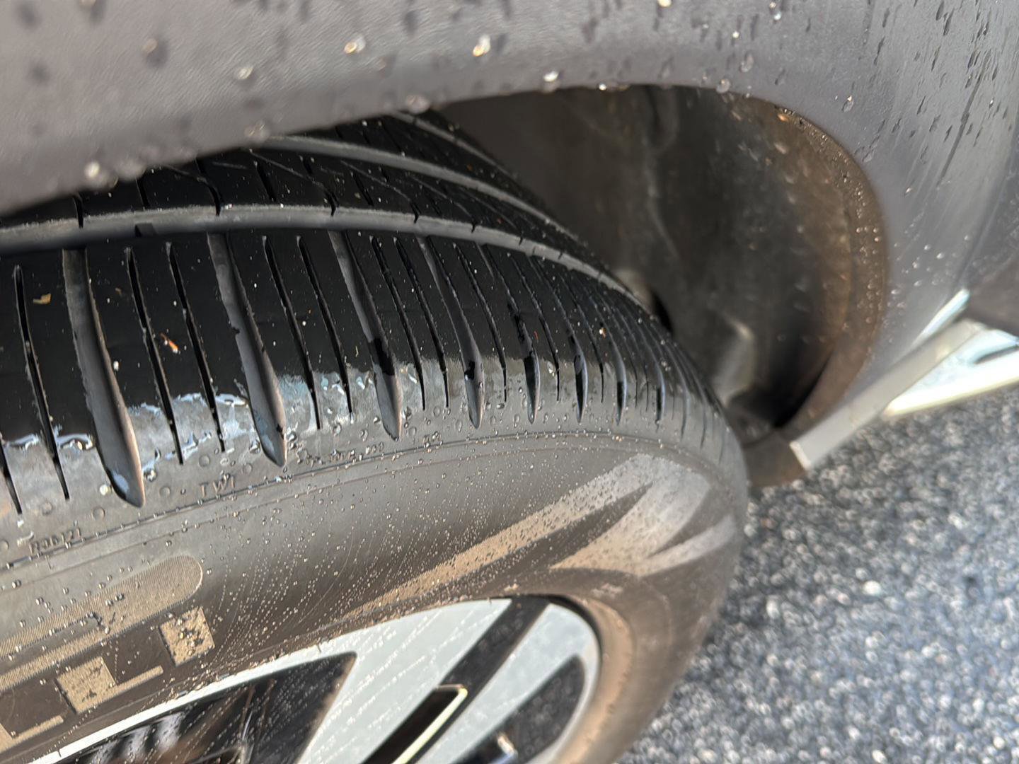 Used 2024 Mercedes-Benz GLE 350 4MATIC image 33