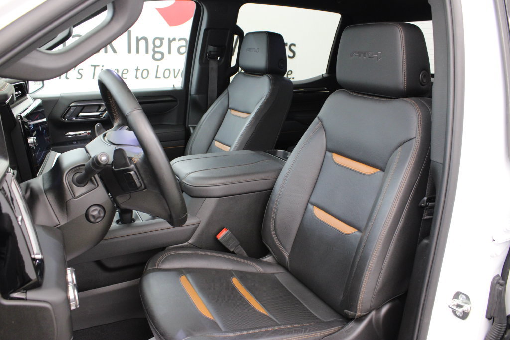 Used 2025 GMC Sierra 1500 AT4 AWD/4WD image 15