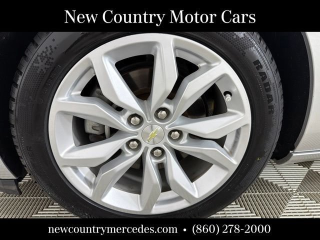 Used 2017 Chevrolet Impala LT w/ Leather Package FWD image 28
