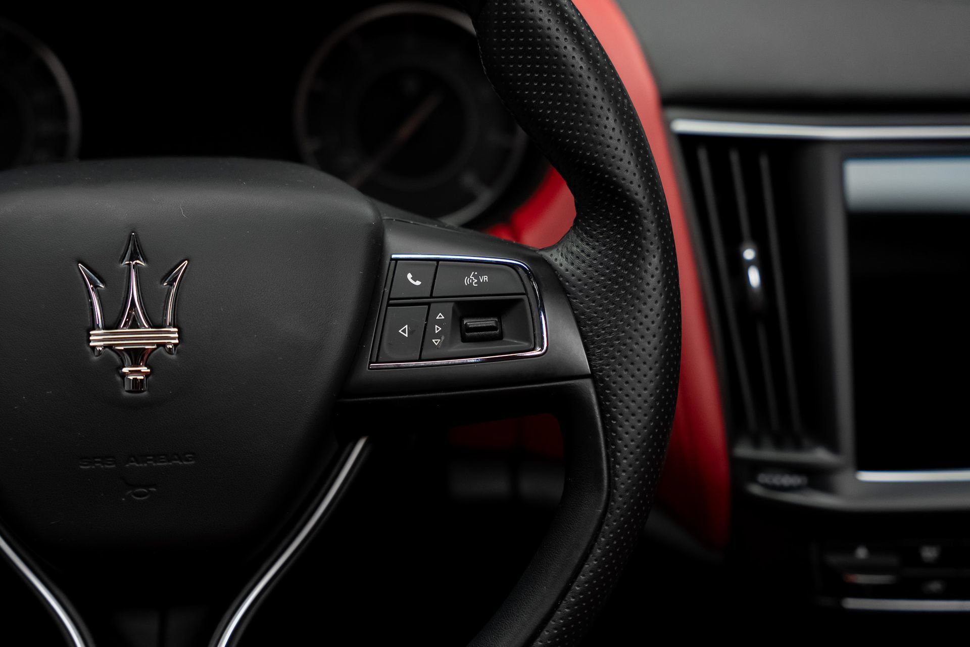 Used 2022 Maserati Levante GT AWD/4WD image 48