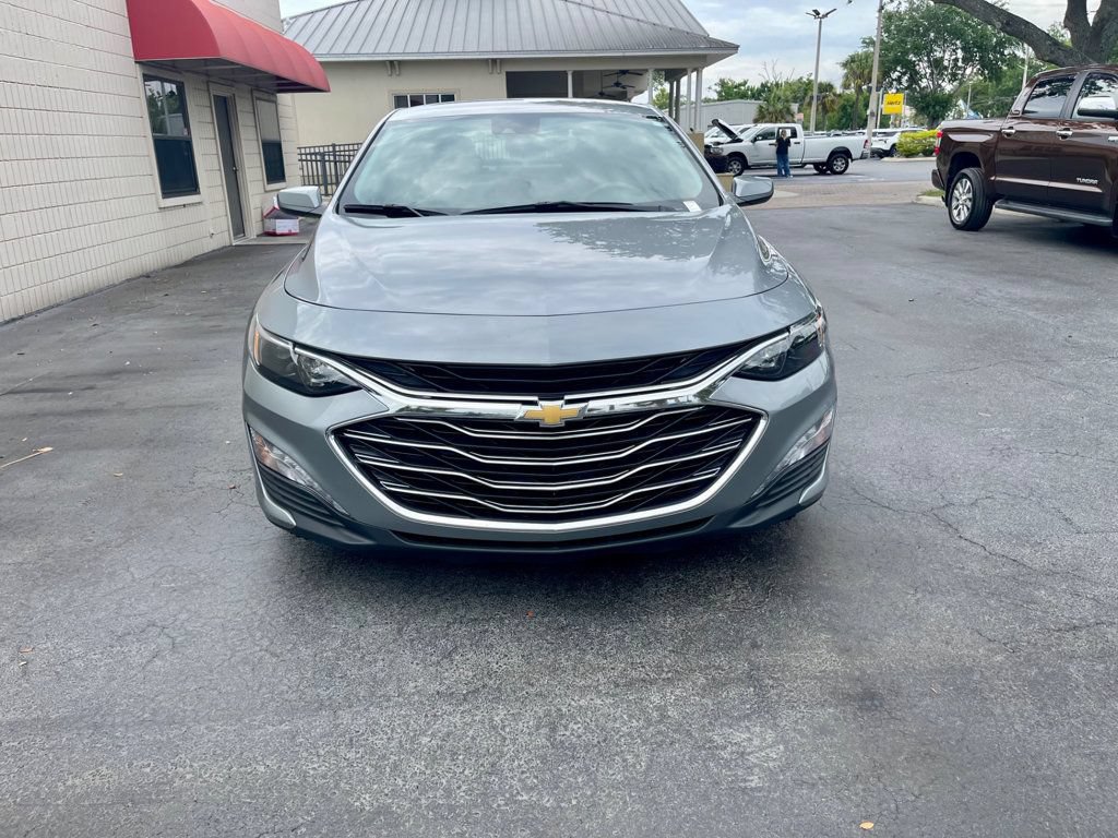 Used 2025 Chevrolet Malibu LT FWD image 7