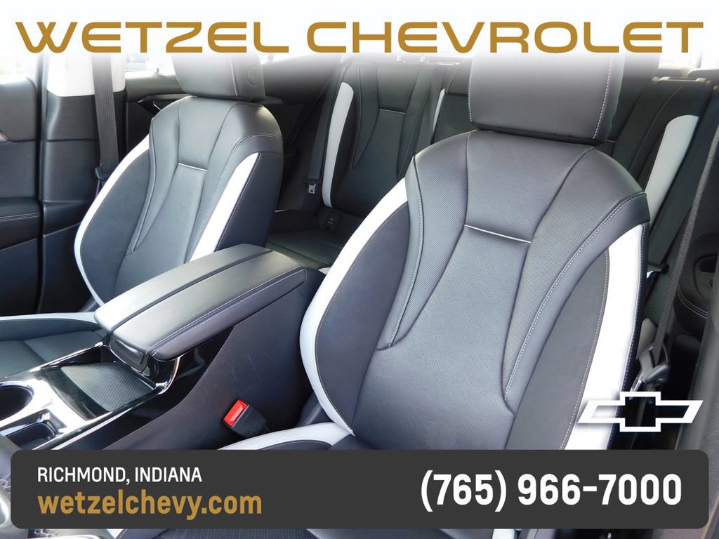 Used 2025 Buick Envision Sport Touring AWD/4WD image 15