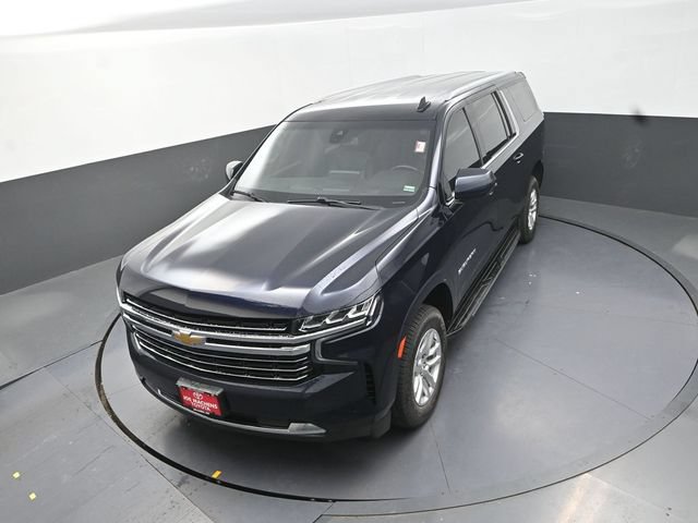 Used 2022 Chevrolet Suburban LT AWD/4WD image 26