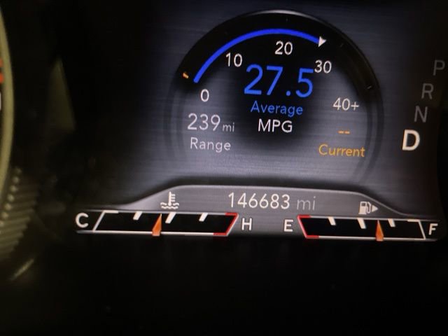 Used 2019 Jeep Cherokee Limited w/ Luxury Group image 11