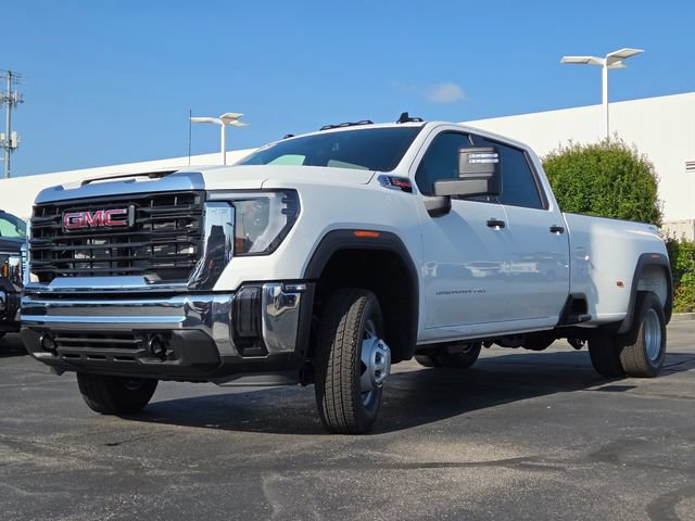 New 2026 GMC Sierra 3500 Pro AWD/4WD image 8