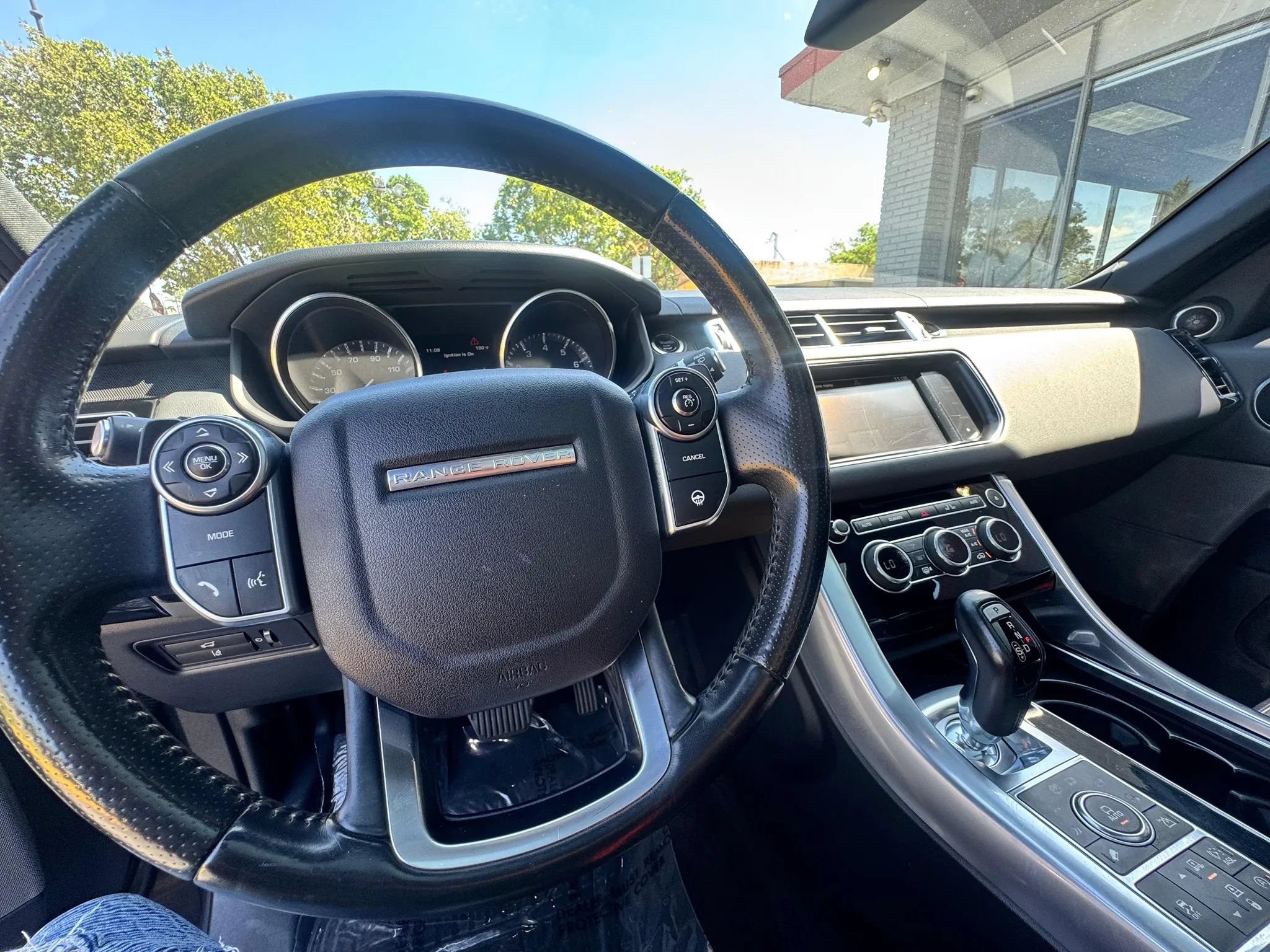Used 2015 Land Rover Range Rover Sport Supercharged AWD/4WD image 20