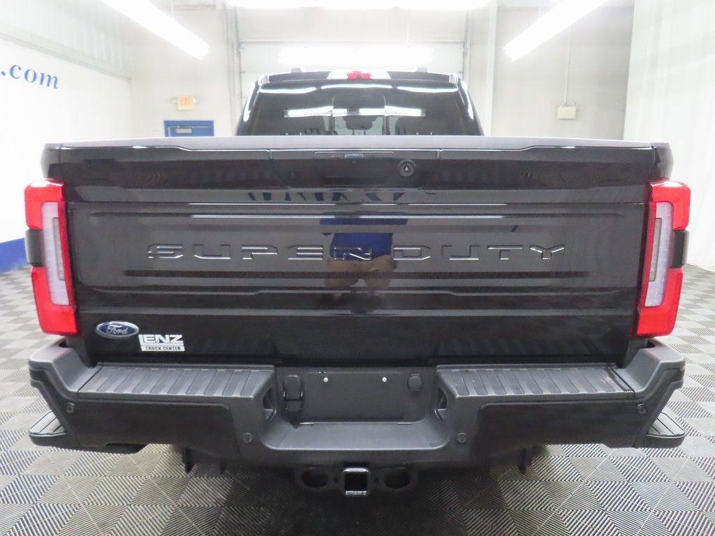 Used 2025 Ford F250 4x4 Crew Cab Super Duty image 45