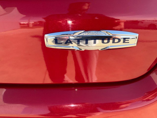 Used 2024 Jeep Compass Latitude AWD/4WD image 10