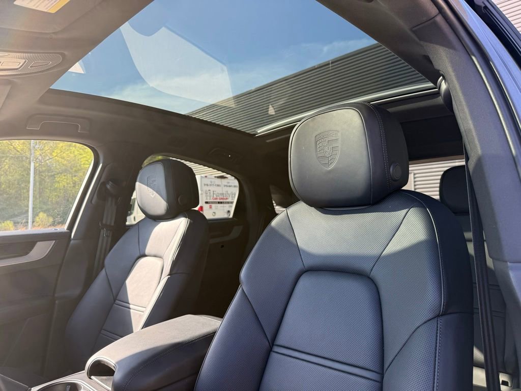 Used 2026 Porsche Cayenne S image 15