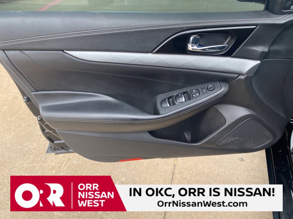 Used 2017 Nissan Maxima 3.5 SL image 13