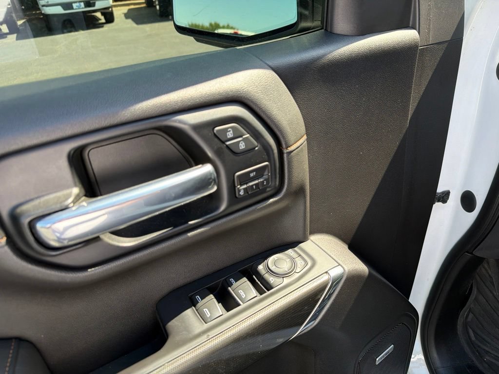 Used 2020 GMC Sierra 1500 AT4 w/ AT4 Preferred Package AWD/4WD image 6