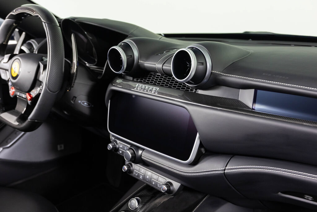 Certified 2023 Ferrari Portofino M RWD image 64