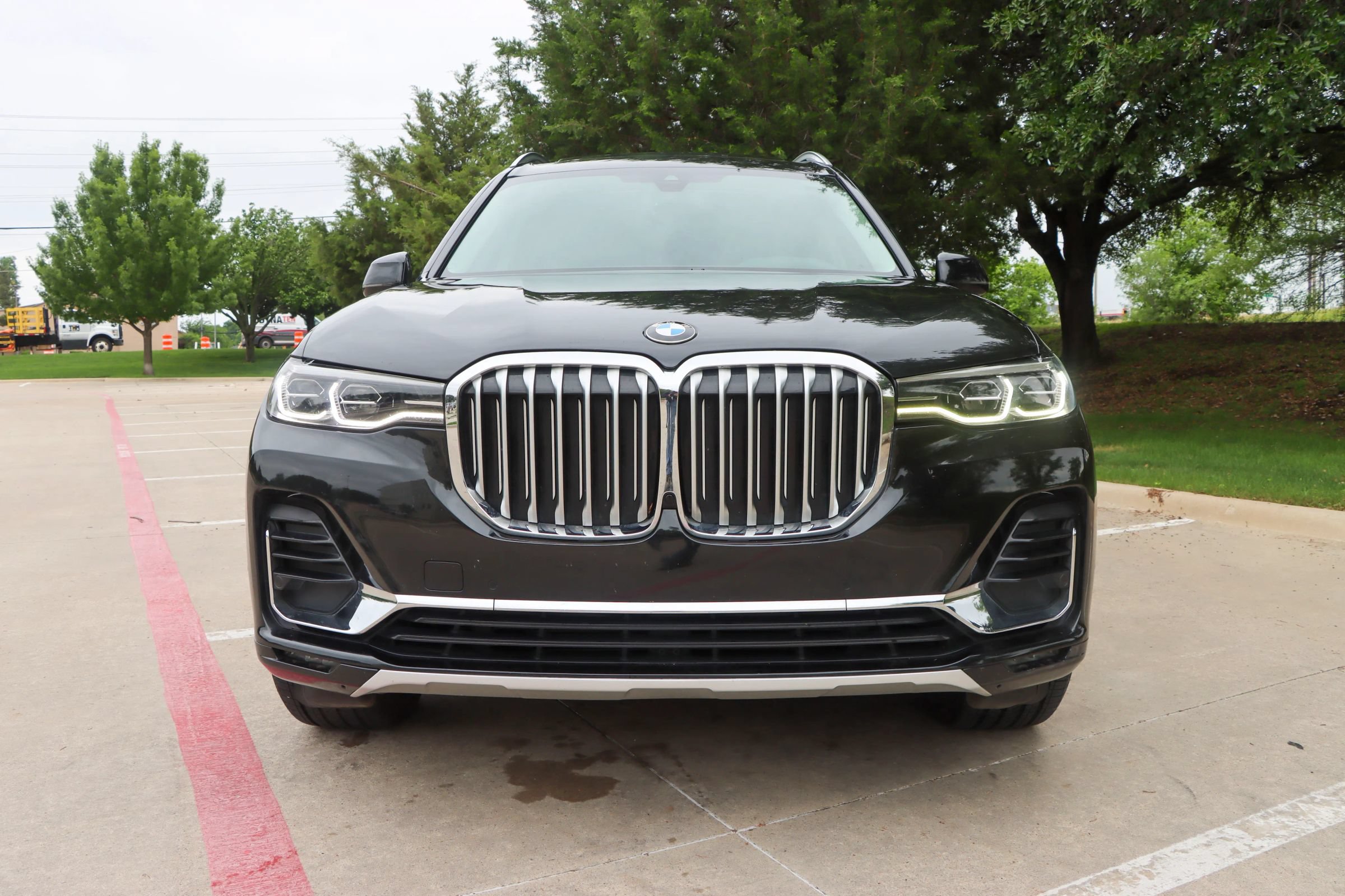 Used 2019 BMW X7 xDrive40i w/ Premium Package AWD/4WD image 2