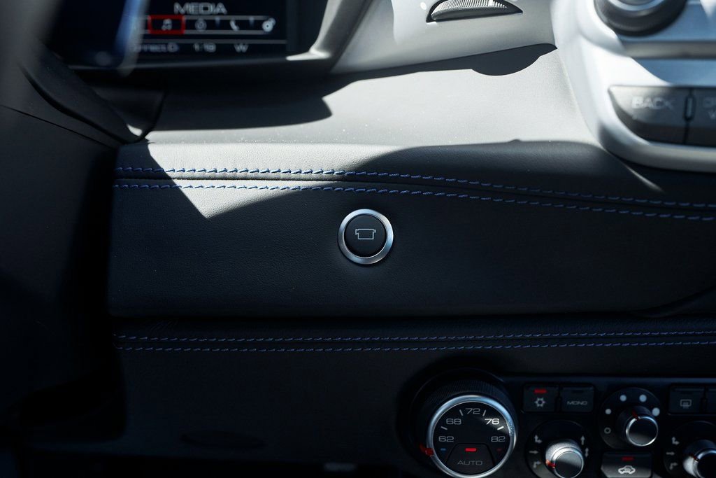 Used 2018 Ferrari 488 GTB image 59