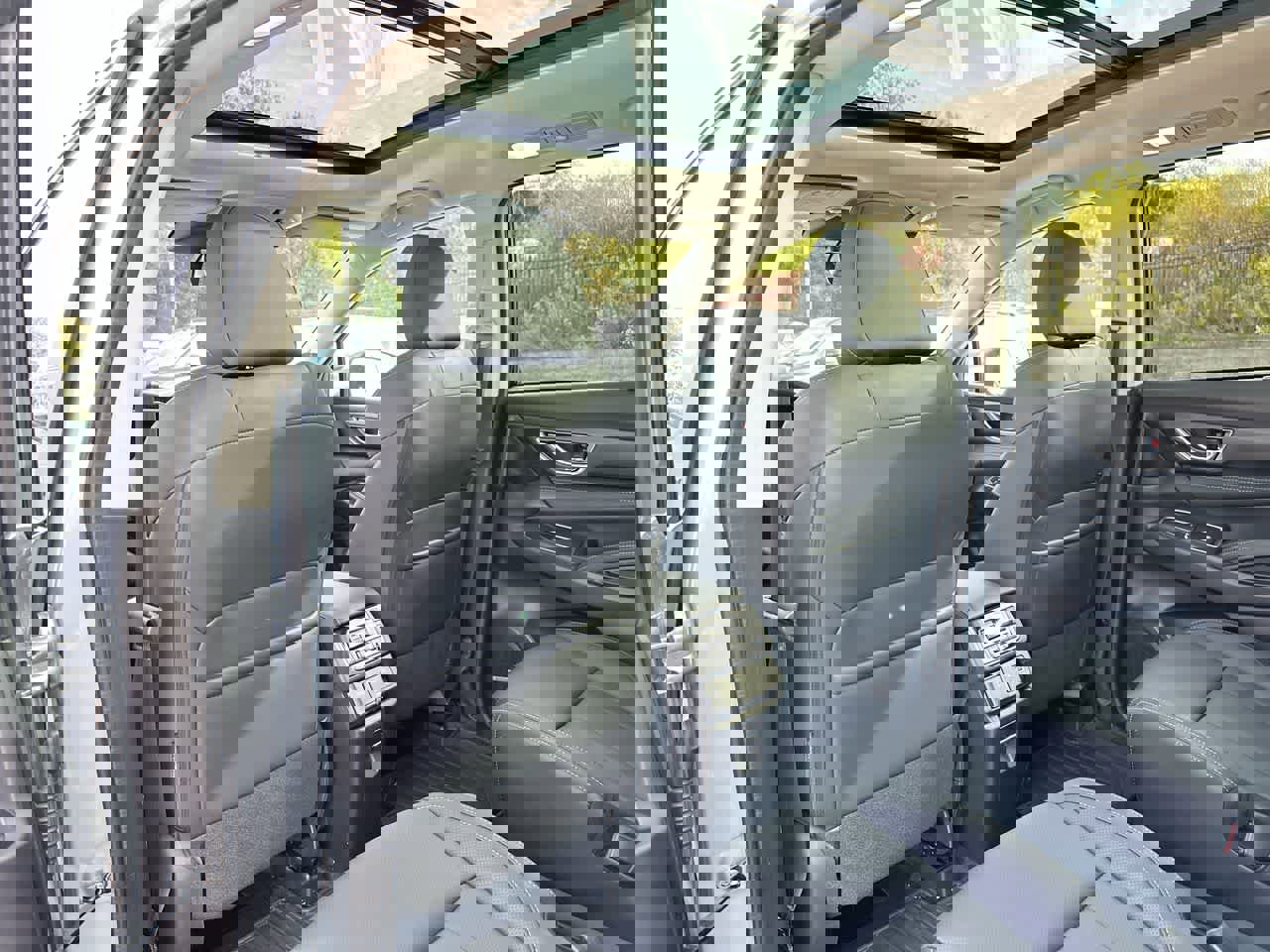 Certified 2025 Subaru Ascent Limited image 23