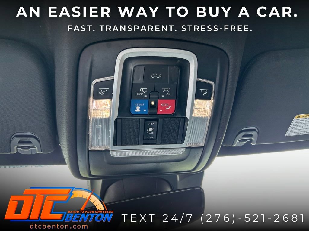 Used 2023 RAM 1500 Laramie AWD/4WD image 18