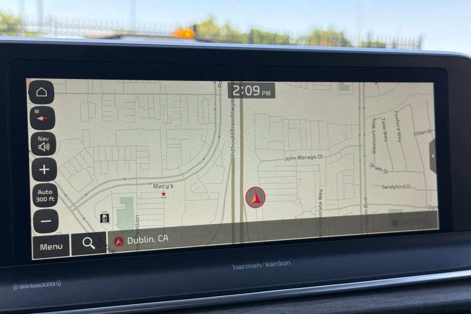 Used 2022 Kia Telluride SX w/ SX Prestige Package image 45