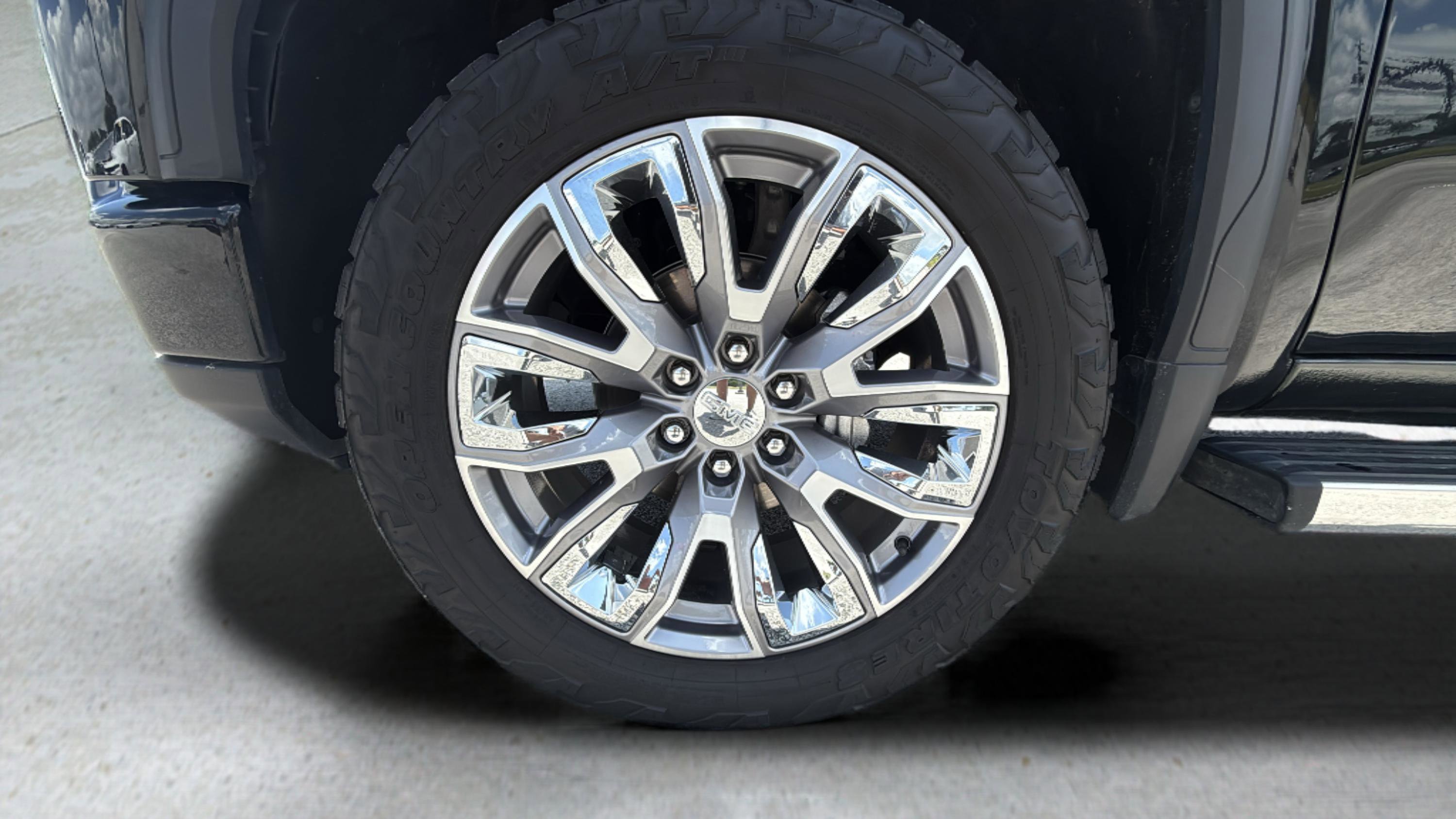 Used 2024 GMC Sierra 1500 Denali w/ Denali Reserve Package image 17