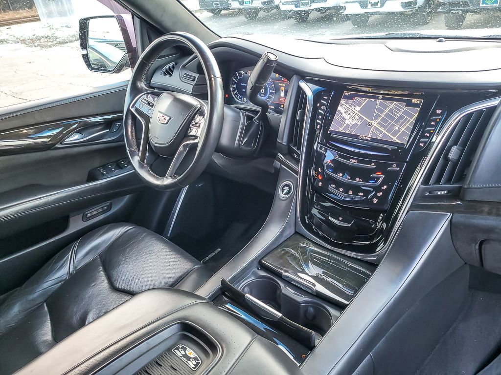 Certified 2017 Cadillac Escalade Platinum image 26