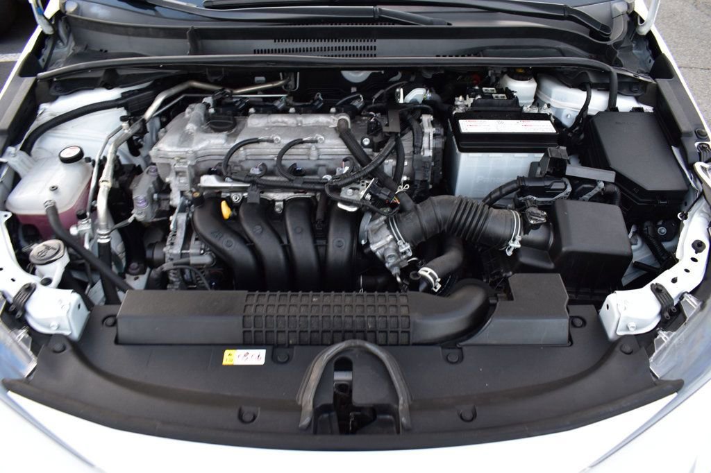 Used 2022 Toyota Corolla LE image 11