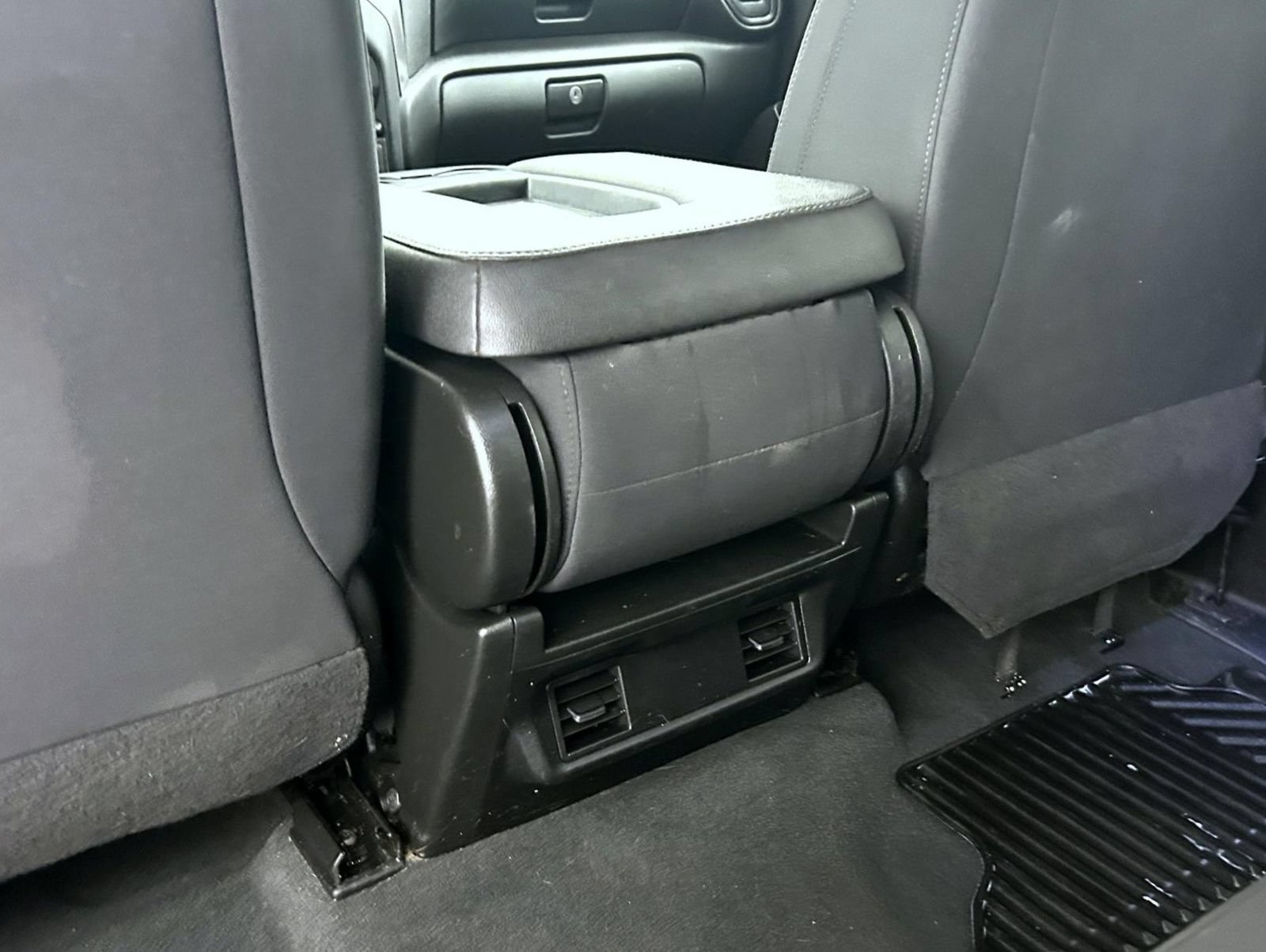 Used 2023 Chevrolet Silverado 2500 Custom w/ Custom Value Package AWD/4WD image 21