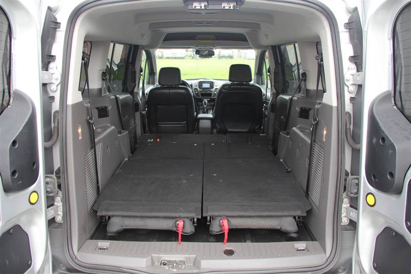 Used 2023 Ford Transit Connect XL FWD image 12
