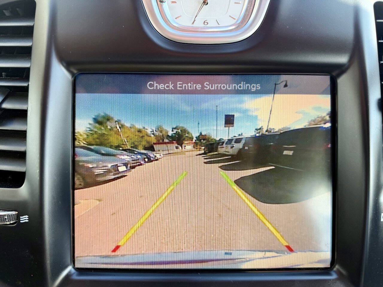 Used 2016 Chrysler 300 C AWD/4WD image 42