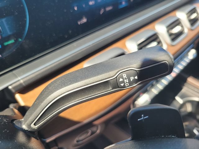 Used 2022 Mercedes-Benz GLS 450 4MATIC image 20