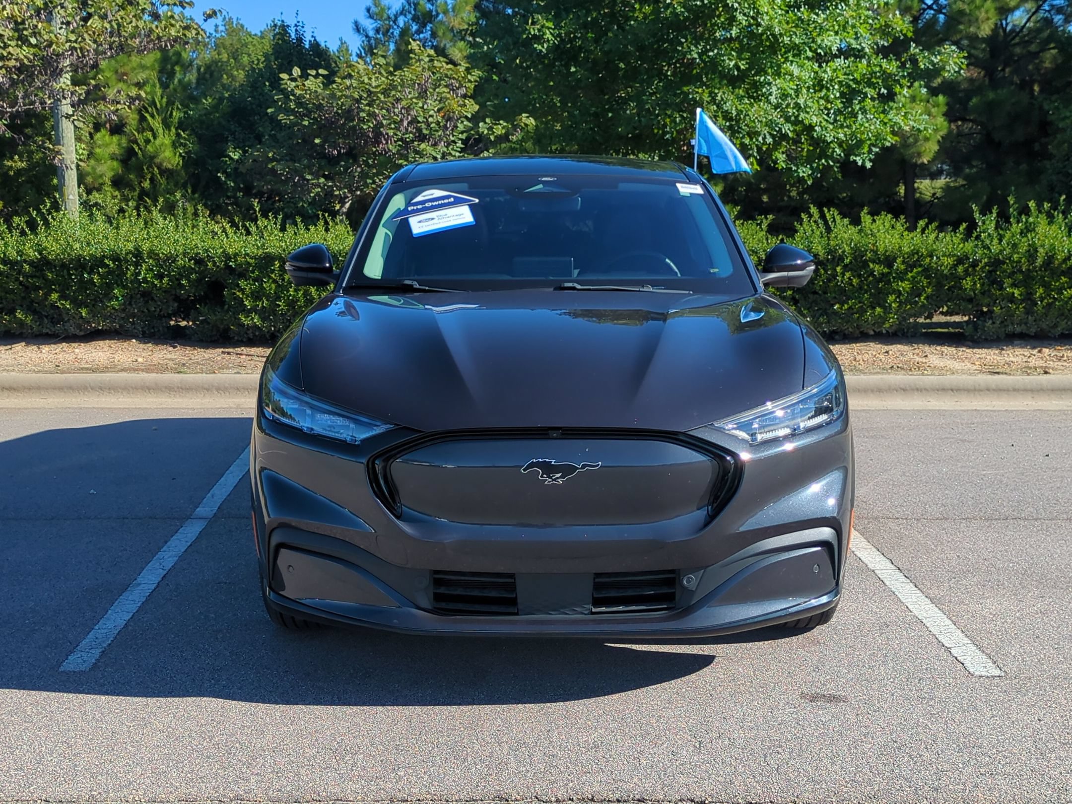 Used 2022 Ford Mustang Mach-E Premium RWD image 9