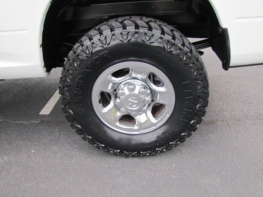 Used 2012 RAM 3500 ST w/ Chrome Appearance Group AWD/4WD image 32
