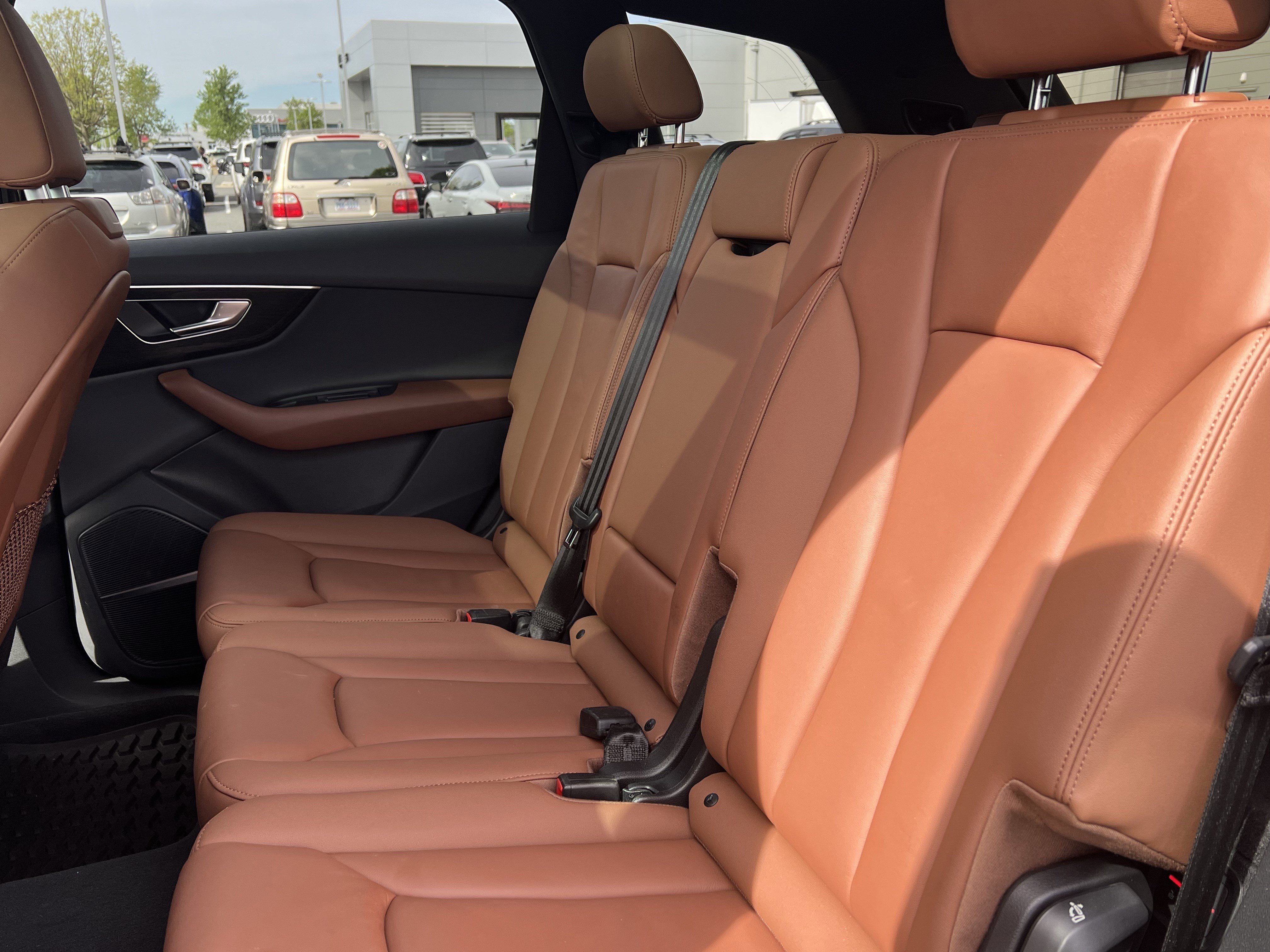 Used 2022 Audi Q7 Premium Plus image 34