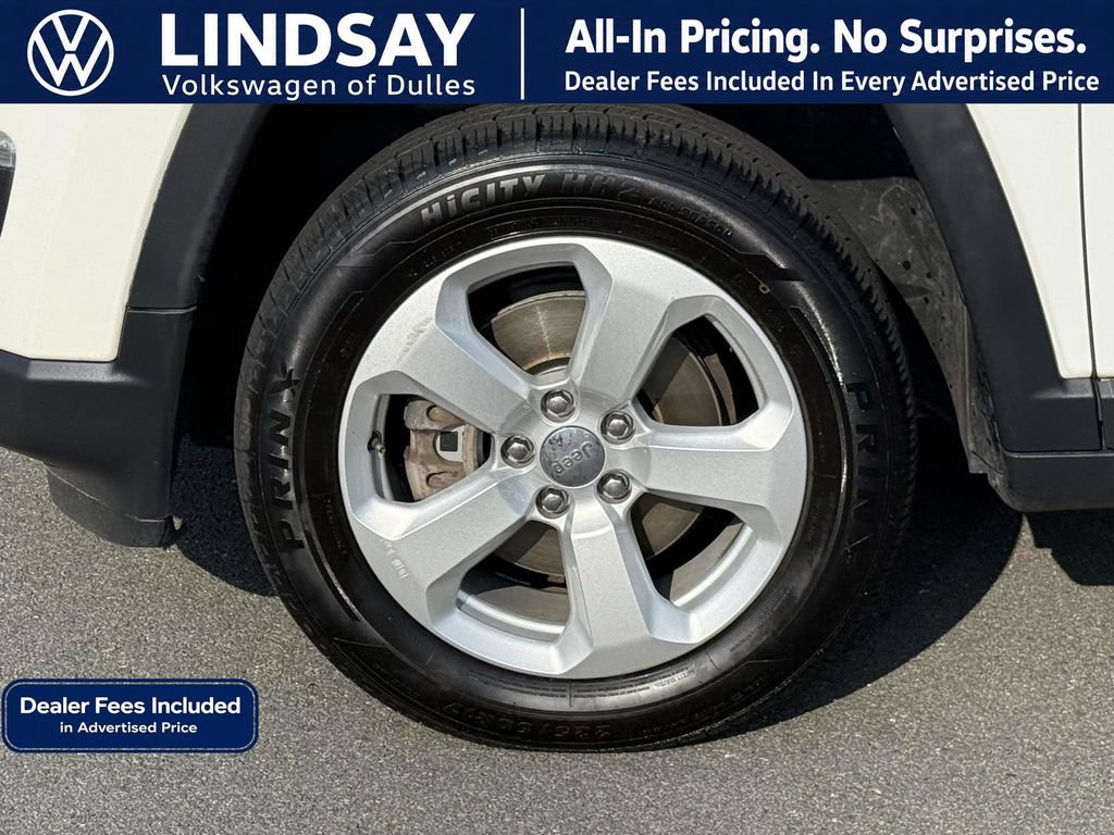 Used 2017 Jeep Compass Latitude AWD/4WD image 8
