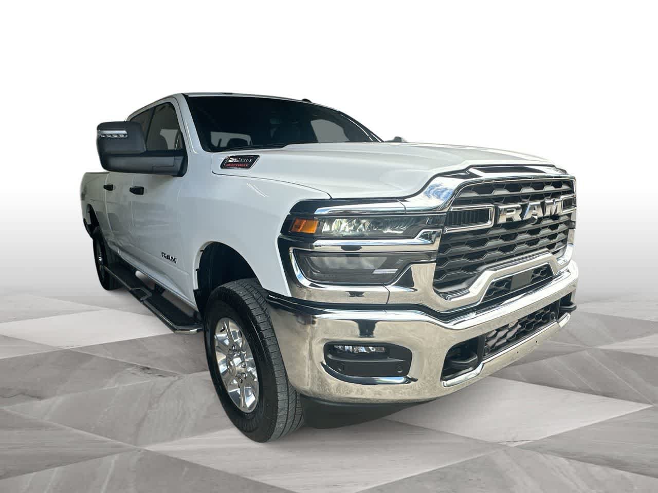 Used 2025 RAM 2500 Big Horn AWD/4WD image 2