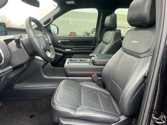 Certified 2025 Ford Expedition Max Platinum w/ Stealth Appearance Package image 5