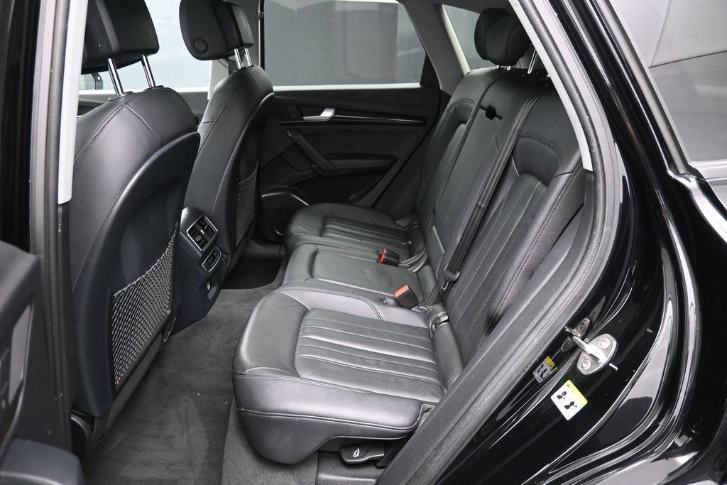 Used 2018 Audi Q5 2.0T Premium AWD/4WD image 23