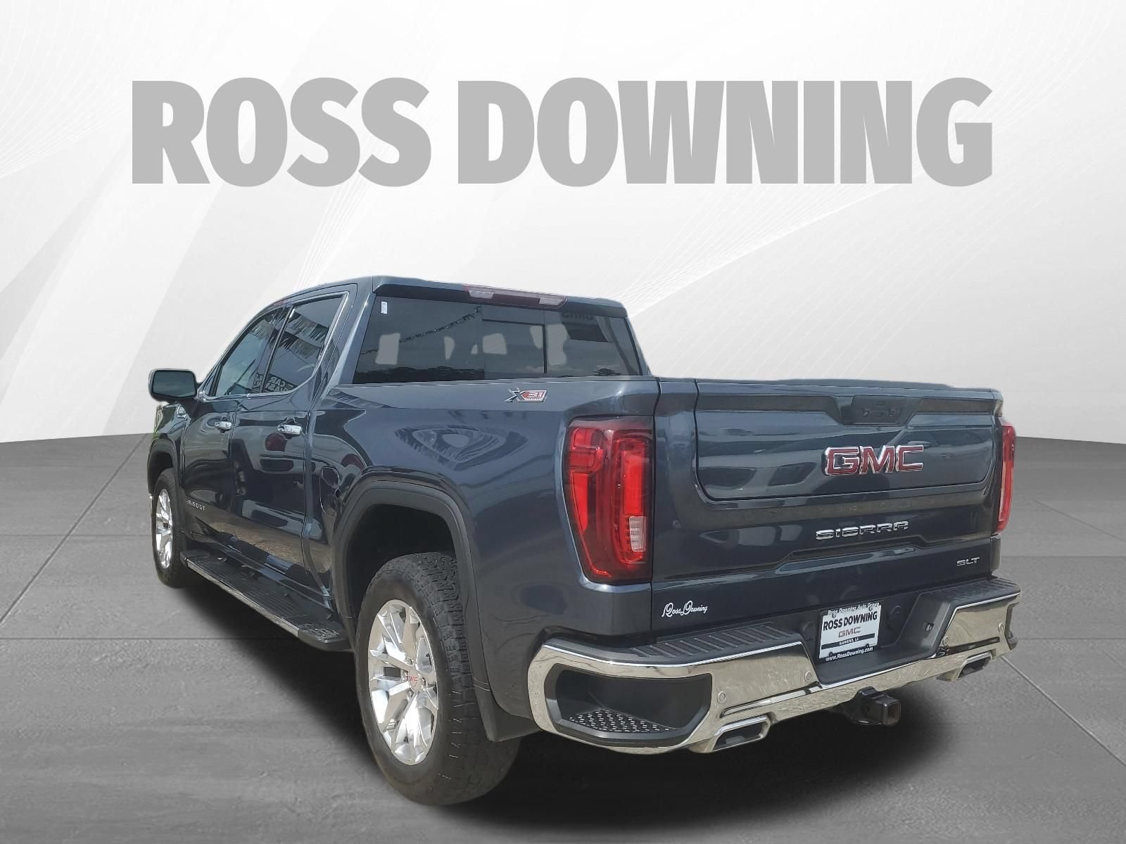 Used 2021 GMC Sierra 1500 SLT w/ SLT Premium Plus Package AWD/4WD image 6
