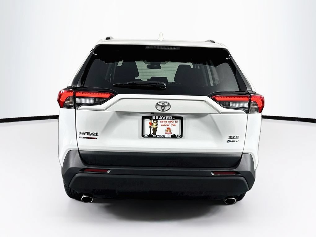 Used 2025 Toyota RAV4 XLE AWD/4WD image 8