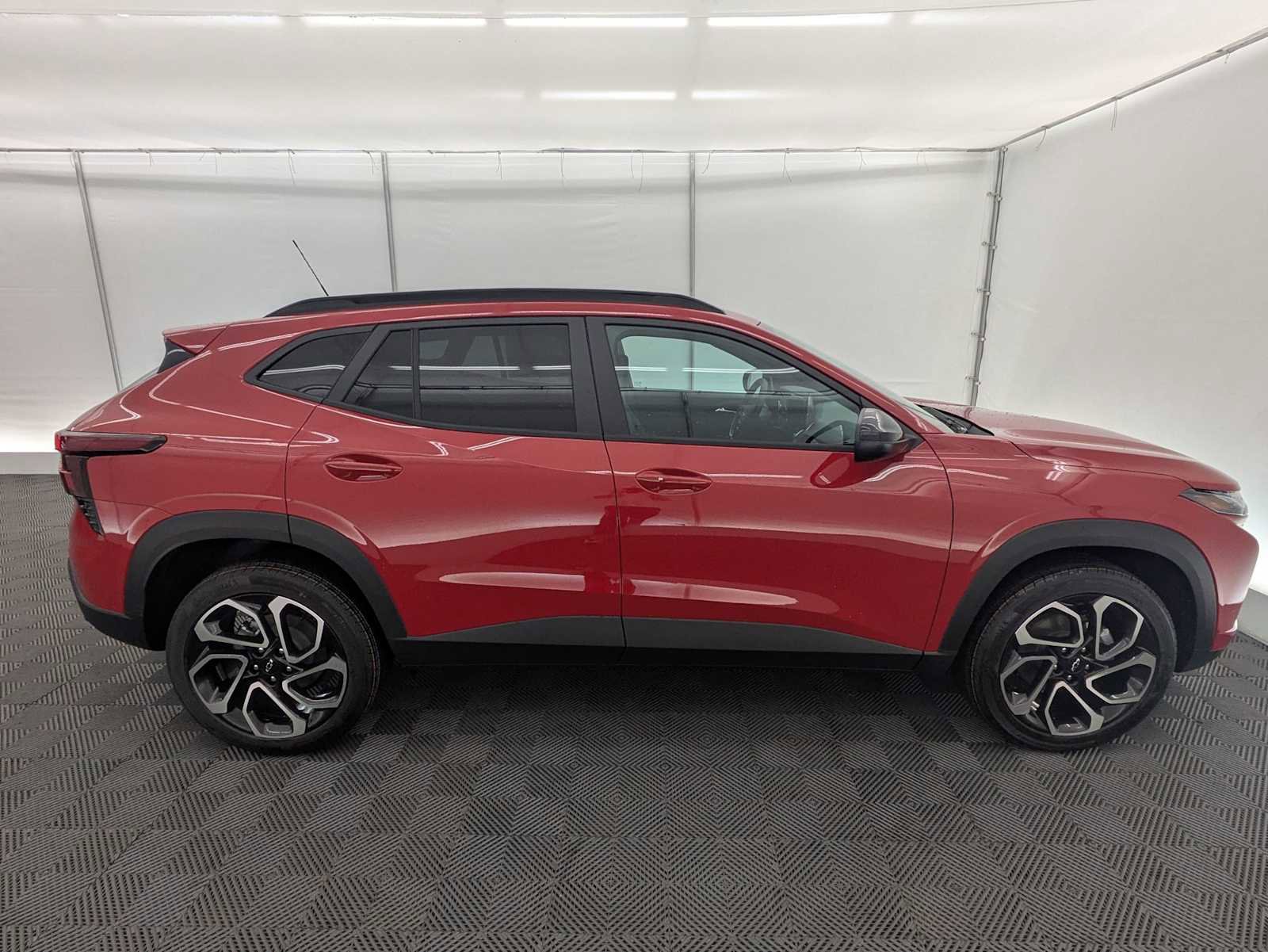 New 2026 Chevrolet Trax RS FWD image 7