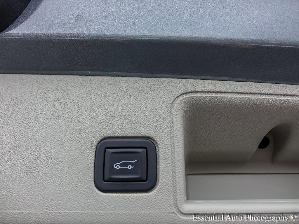 Used 2024 GMC Terrain Denali w/ Denali Premium Package image 28